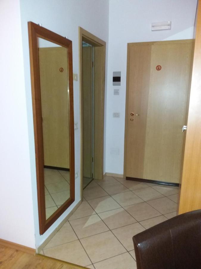 Hotel Vila Veneto Тимишоара Экстерьер фото