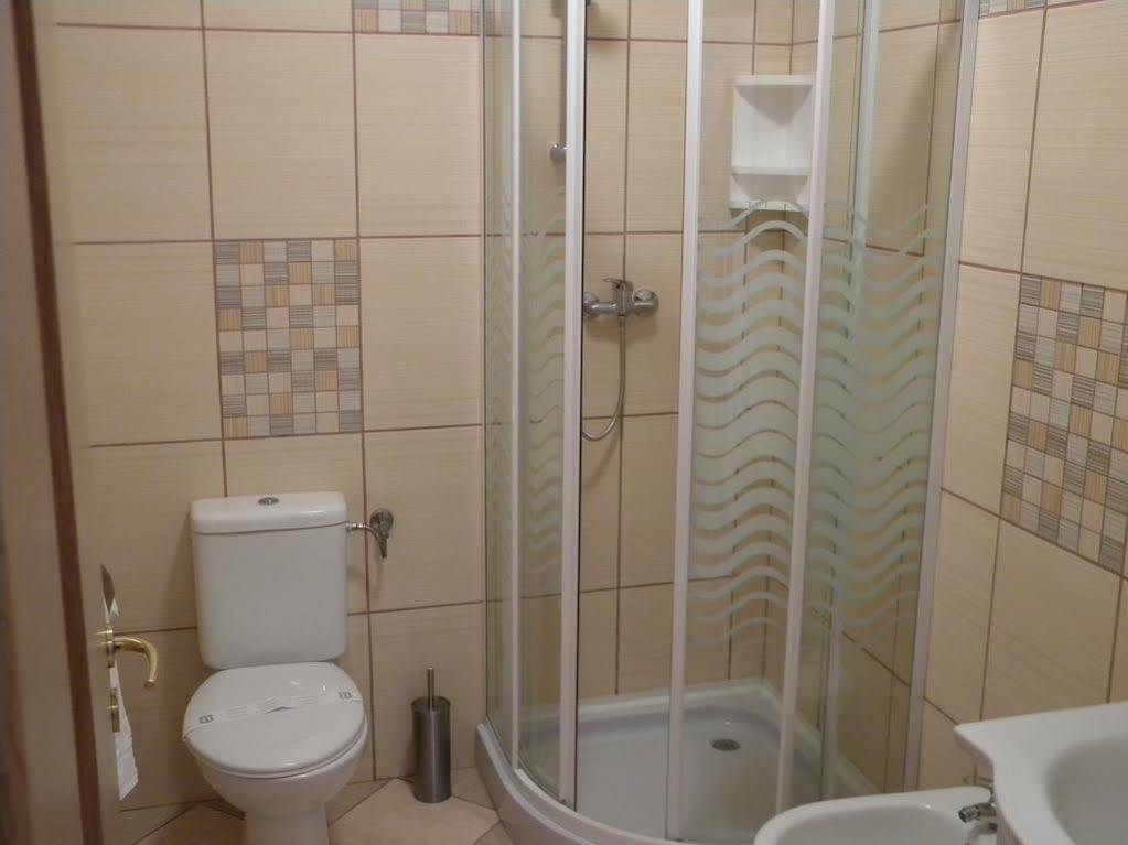 Hotel Vila Veneto Тимишоара Экстерьер фото